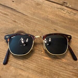 Ray-Ban Tortoise and Gold Sunglasses